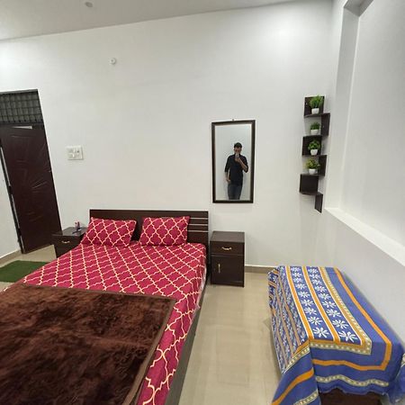 Srivastavas Home Prayagraj Exterior photo